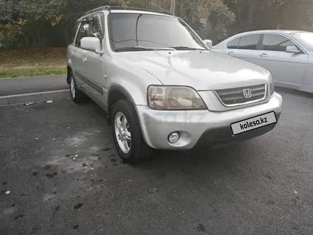 Honda CR-V 1998 года за 3 300 000 тг. в Алматы – фото 2