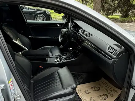 Skoda Superb 2020 года за 13 700 000 тг. в Алматы – фото 12