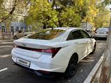 Hyundai Elantra 2021 года за 8 500 000 тг. в Алматы – фото 5