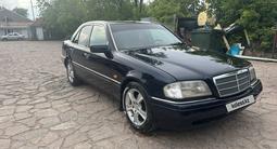 Mercedes-Benz C 180 1996 годаүшін2 450 000 тг. в Астана