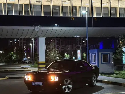 Dodge Challenger 2015 года за 13 500 000 тг. в Астана