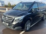Mercedes-Benz V 250 2018 годаfor26 000 000 тг. в Астана