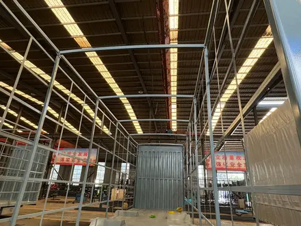 Benchi Heavy Industry  Трехосный прицеп с подвесной боковой шторкой 2024 года за 7 845 419 тг. в Алматы – фото 8