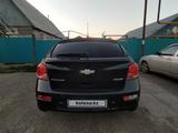 Chevrolet Cruze 2012 года за 3 800 000 тг. в Аксай – фото 2