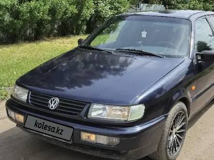 Volkswagen Passat 1995 года за 1 350 000 тг. в Петропавловск