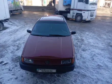 Volkswagen Passat 1990 года за 1 700 000 тг. в Караганда – фото 2