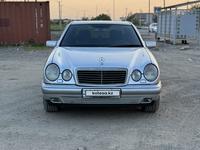 Mercedes-Benz E 240 1998 годаүшін4 500 000 тг. в Алматы