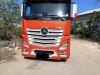 Mercedes-Benz  Actros 2015 годаfor12 500 000 тг. в Актау