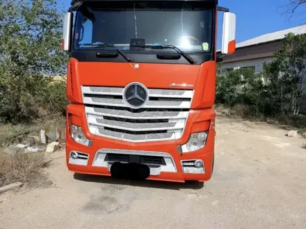 Mercedes-Benz  Actros 2015 года за 12 500 000 тг. в Актау