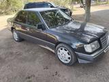 Mercedes-Benz E 200 1993 года за 1 200 000 тг. в Балхаш – фото 4