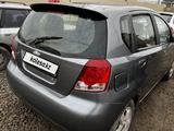 Chevrolet Aveo 2006 года за 2 600 000 тг. в Атырау – фото 4