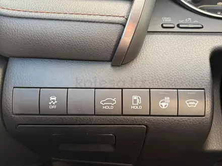 Toyota Camry Luxe 2019 года за 14 190 000 тг. в Кокшетау – фото 25