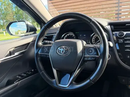 Toyota Camry Luxe 2019 года за 14 190 000 тг. в Кокшетау – фото 18