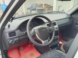 ВАЗ (Lada) Priora 2170 2013 года за 2 400 000 тг. в Актобе – фото 4