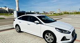 Hyundai Sonata 2019 годаүшін9 490 280 тг. в Астана – фото 2