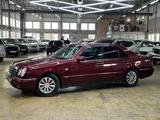 Mercedes-Benz E 200 1999 года за 3 600 000 тг. в Кокшетау – фото 2