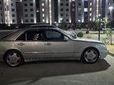 Mercedes-Benz E 320 2001 года за 4 500 000 тг. в Жанаозен – фото 5