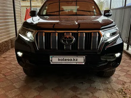 Toyota Land Cruiser Prado 2022 года за 29 000 000 тг. в Актобе