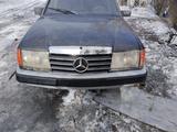 Mercedes-Benz E 260 1991 года за 850 000 тг. в Астана