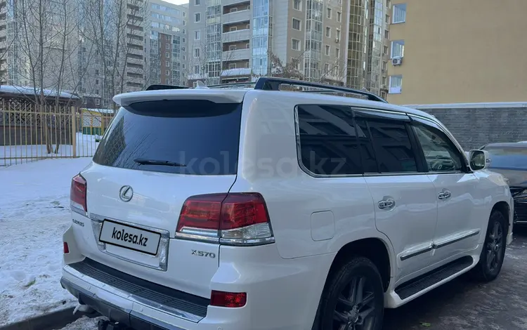 Lexus LX 570 2013 годаfor27 000 000 тг. в Астана