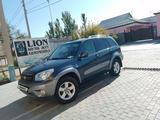 Toyota RAV4 2005 годаүшін4 950 000 тг. в Кызылорда