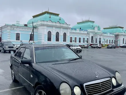 Mercedes-Benz E 230 1996 года за 2 200 000 тг. в Айтеке би