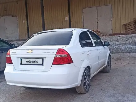 Chevrolet Aveo 2012 года за 3 700 000 тг. в Актобе – фото 4