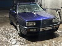 Volkswagen Golf 1996 годаүшін1 850 000 тг. в Шымкент