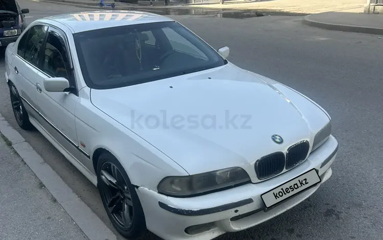 BMW 523 1997 годаүшін2 400 000 тг. в Талдыкорган
