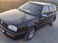 Volkswagen Golf 1995 годаүшін1 400 000 тг. в Тараз