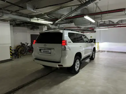 Toyota Land Cruiser Prado 2012 года за 19 000 000 тг. в Астана – фото 5