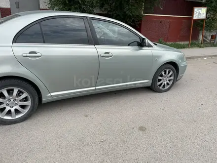 Toyota Avensis 2005 года за 3 500 000 тг. в Атырау – фото 3