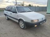 Volkswagen Passat 1992 годаүшін1 600 000 тг. в Атырау – фото 3