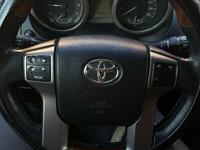 Toyota Land Cruiser Prado 2013 годаfor15 700 000 тг. в Караганда