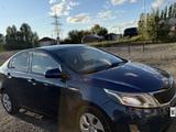 Kia Rio 2015 года за 4 000 000 тг. в Актобе – фото 2