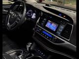 Toyota Highlander 2014 года за 13 800 000 тг. в Атырау – фото 5