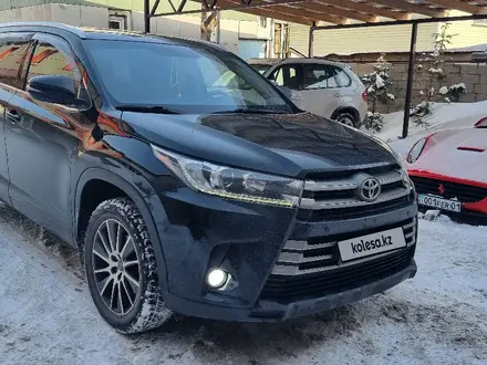 Toyota Highlander 2018 года за 20 500 000 тг. в Астана – фото 4