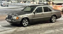 Mercedes-Benz E 300 1991 года за 1 200 000 тг. в Астана – фото 4