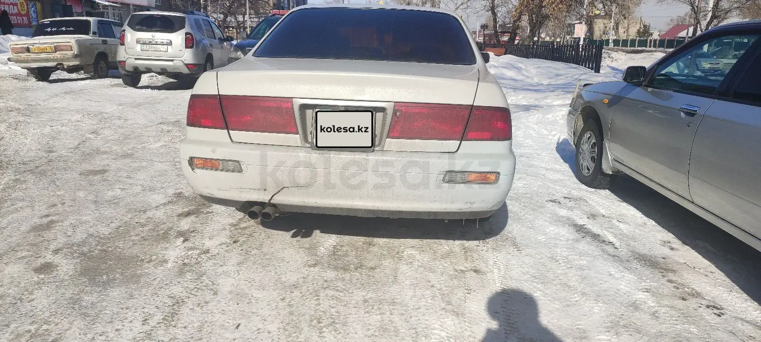 Nissan Leopard, 1997