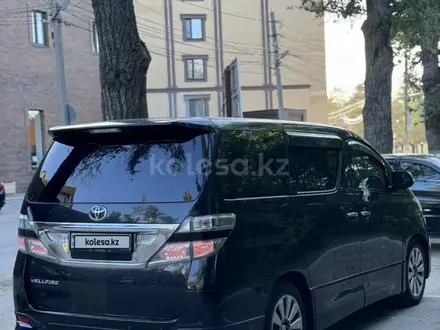 Toyota Vellfire 2010 года за 5 500 000 тг. в Актау