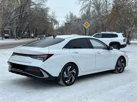 Hyundai Elantra 2023 года за 8 850 000 тг. в Караганда – фото 6