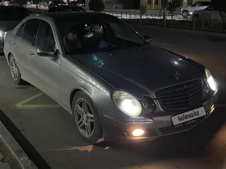 Mercedes-Benz E 350 2006 года за 4 500 000 тг. в Актау