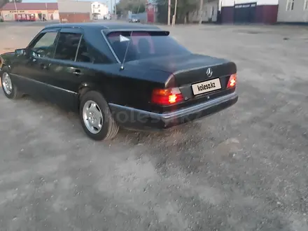 Mercedes-Benz E 200 1991 года за 2 000 000 тг. в Кызылорда – фото 7