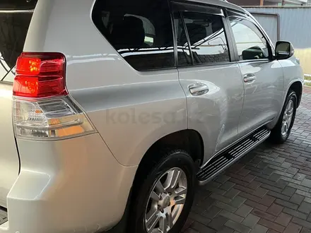 Toyota Land Cruiser Prado 2013 года за 23 000 000 тг. в Алматы – фото 18