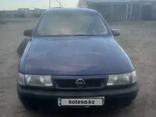 Opel Vectra, 1993