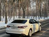 Toyota Camry 2018 годаfor14 000 000 тг. в Алматы – фото 5