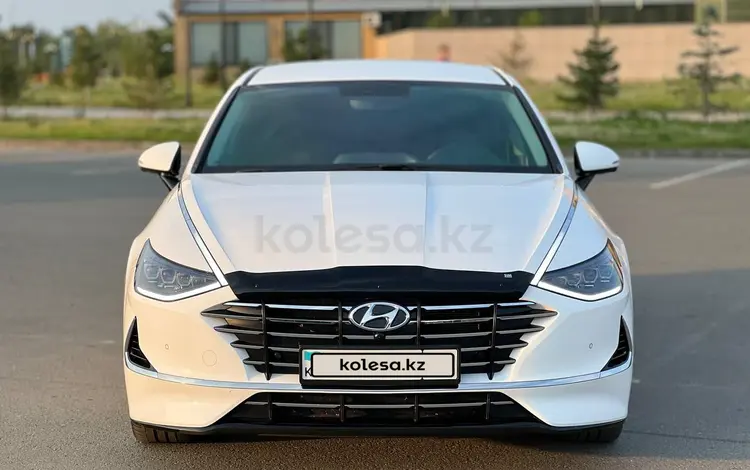 Hyundai Sonata 2023 года за 11 700 000 тг. в Семей