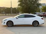 Hyundai Sonata 2023 года за 11 700 000 тг. в Семей – фото 3