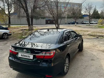 Toyota Camry 2015 года за 11 000 000 тг. в Шымкент – фото 8