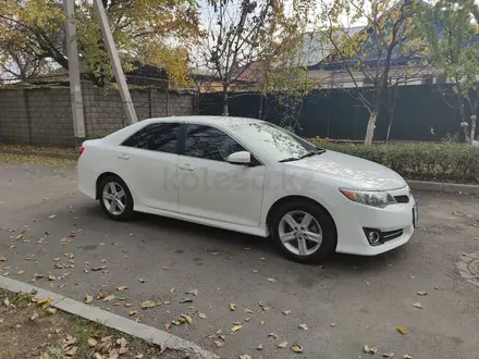 Toyota Camry 2013 года за 8 400 000 тг. в Алматы – фото 3